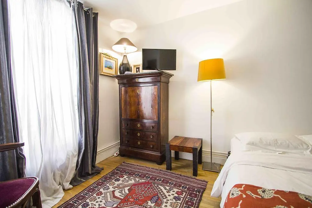 Hotel Des Arts Montmartre Párizs Franciaország