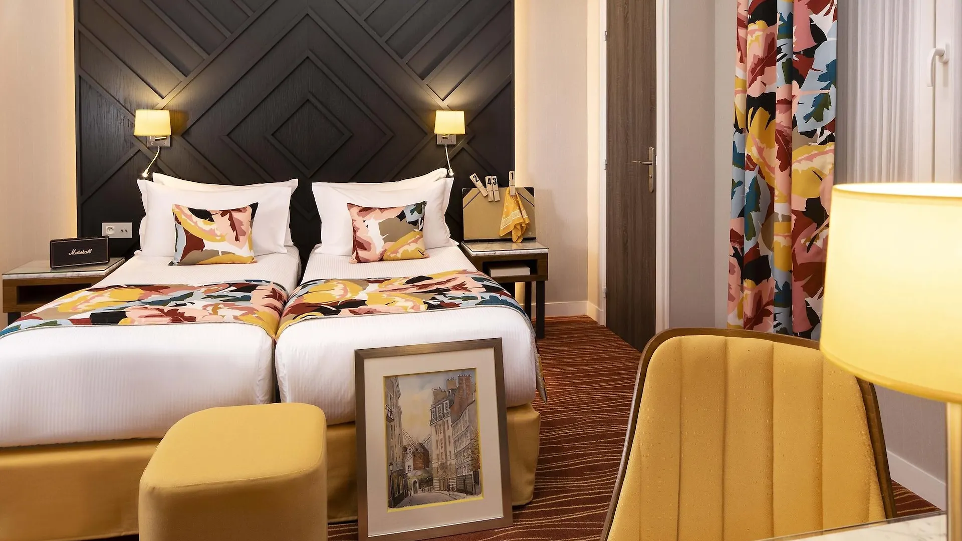Hotel Des Arts Montmartre Paris